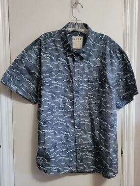 VSTR Premium short-sleeved button-front shirt